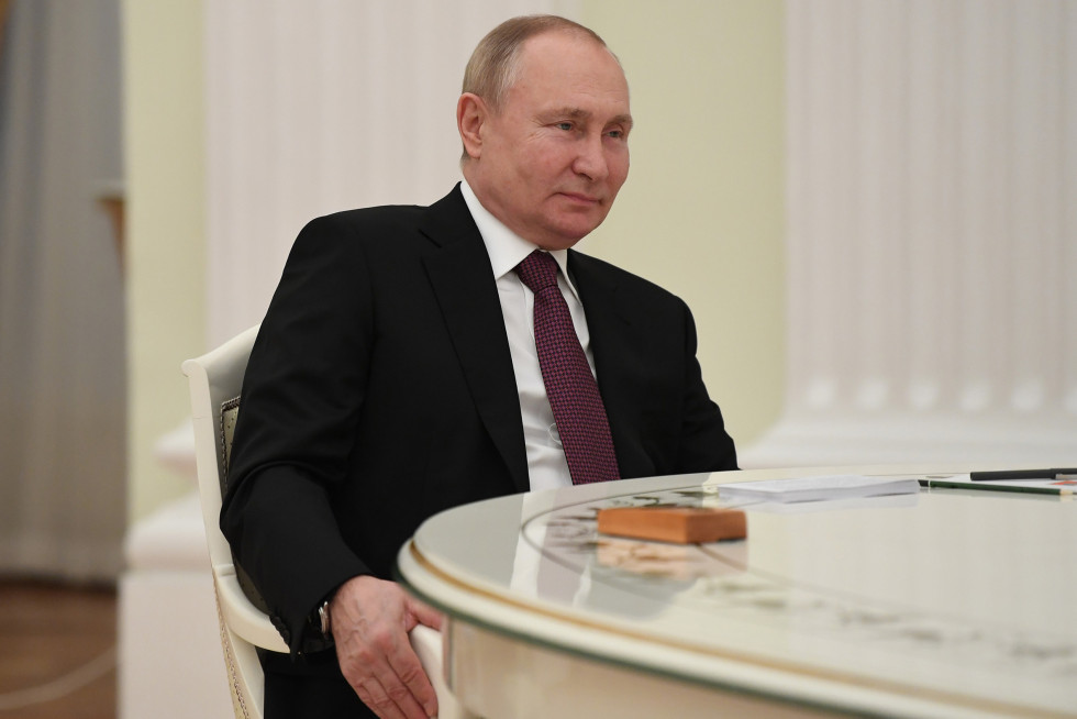 EuropaPress 4203455 handout 19 january 2022 russia moscow russian president vladimir putin meets 17165597